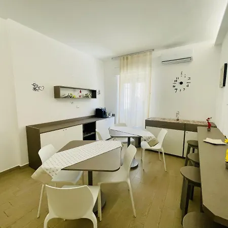 La Trinacria Bed & Breakfast *