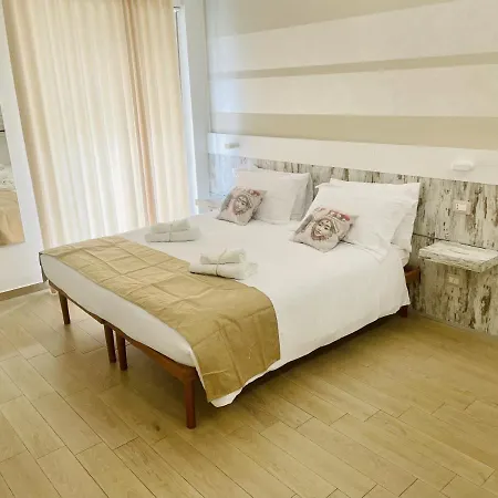 La Trinacria Bed & Breakfast *